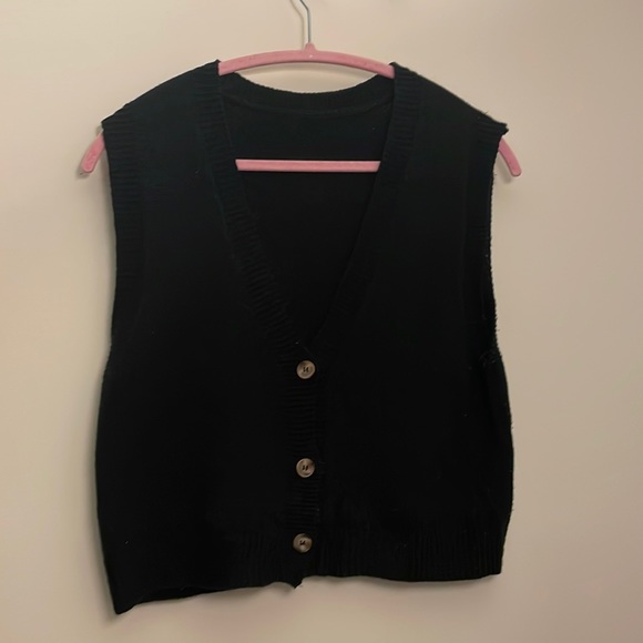 Black Sweater Vest - Picture 1 of 3